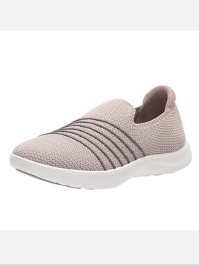Clarks Cloudsteppers Women's Adella Step Stone Slip-on Sneakers Size 8